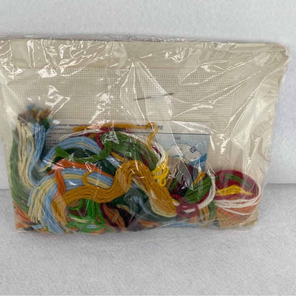 VTG The Creative Circle DIY Needlepoint Kit 1424 Harvest Time 1983 Embroidery - Picture 8 of 12